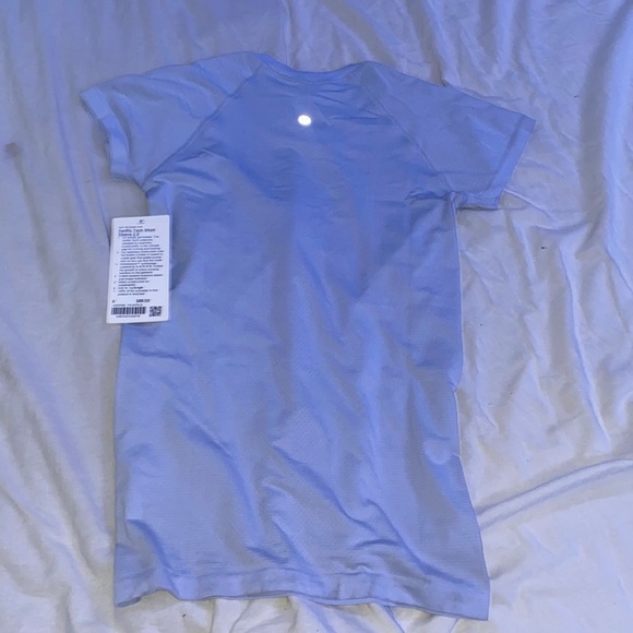 lululemon swiftly tech short sleeve 2.0 ⚡️ - Picture 2 of 4